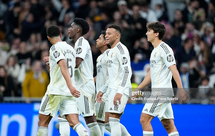 Real Madrid dừng bước trước Arsenal ở C1 năm ngoái