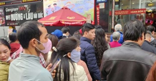 Giá vàng hôm nay mới nhất (29/12) giảm "không p...