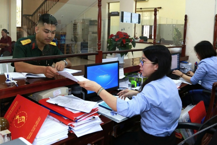 Kho bạc Nhà nước yêu cầu các đơn vị trong hệ thống đảm bảo kịp thời thực hiện chi trả quà tặng dịp Đại hội Đảng, Tết Nguyên đán 2026.