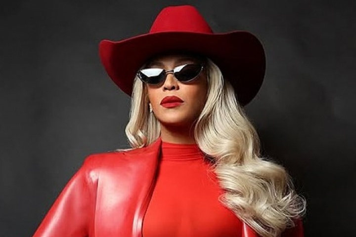 Beyoncé gia nhập hàng ngũ tỷ phú thế giới