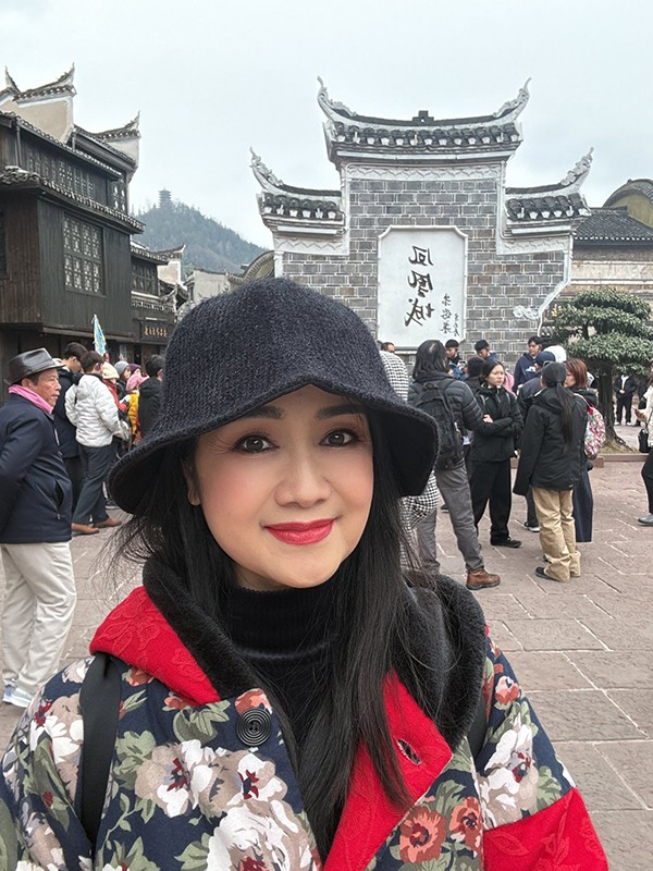 Nữ NSND quê Tuyên Quang tận hưởng không khí đón năm mới - 7