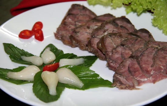 Bất ngờ với công dụng của 'loại rau gia vị' thường dùng trong bữa ăn - 7