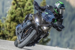 Mãn nhãn Kawasaki Ninja 1100SX 2026 vừa trình làng