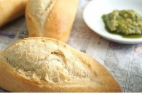 Bánh mì chớ dại ăn kiểu này, mất hết dinh dưỡng lại cực hại sức khỏe