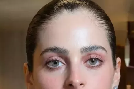 Đương kim Hoa hậu Hoàn vũ bị chê bai