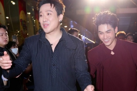 Trấn Thành đeo đồng hồ 3 tỷ đồng dự ra mắt phim của Thu Trang