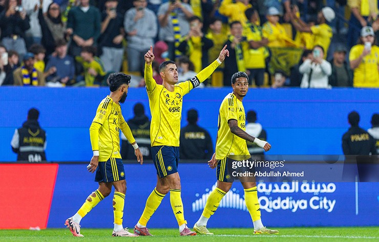 Ronaldo đang tỏa sáng trong màu áo Al Nassr