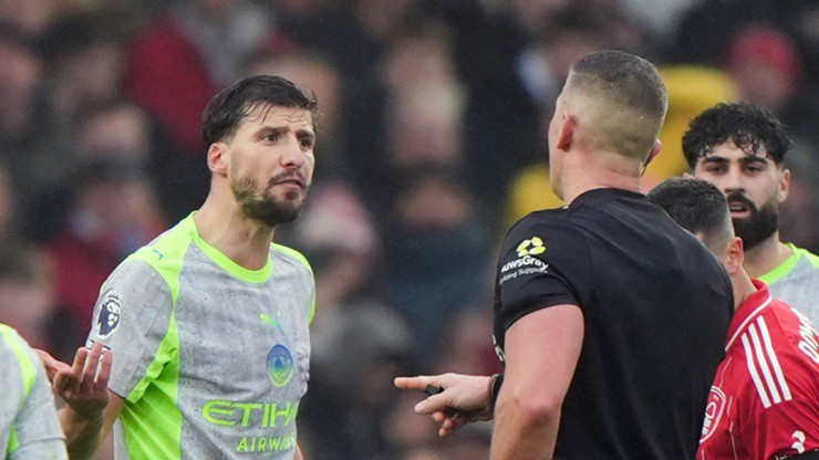 Tranh cãi Ngoại hạng Anh: Man City bị khiếu nại trận thắng Nottingham Forest - 1