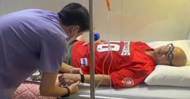 Tin Showbiz 24h: Ca sĩ Phan Đinh Tùng nhập viện...