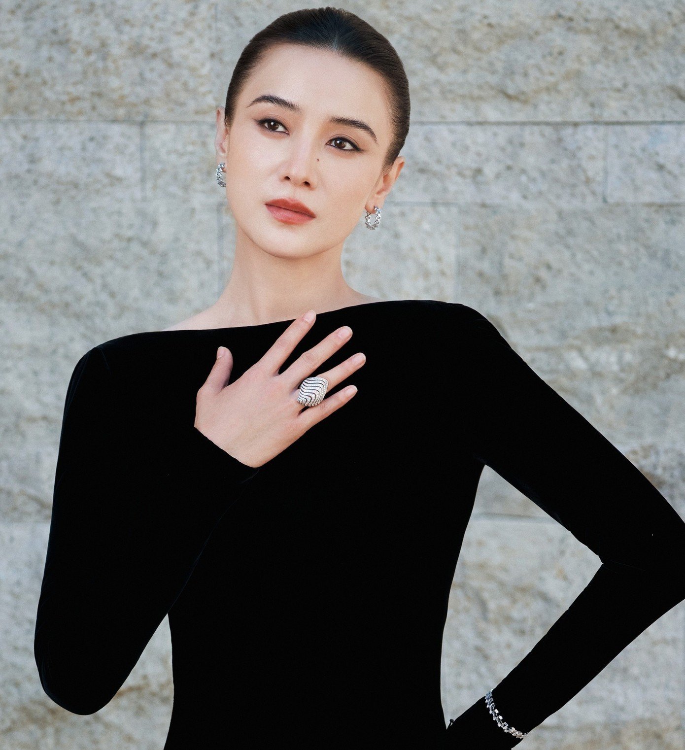 Tân Chỉ Lôi, Tống Giai, Tiêu Chiến, Dương Tử có tác phẩm thành công nhất năm