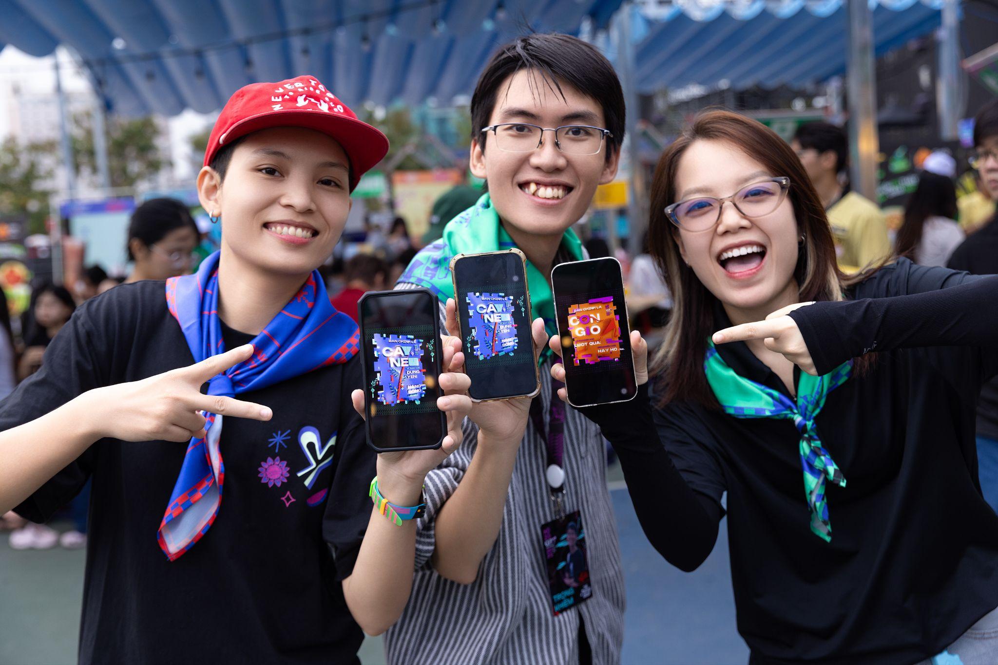 Đừng quên, dù bạn đến vào lúc nào, “mê cung” niềm vui vẫn luôn mở cửa chào đón.