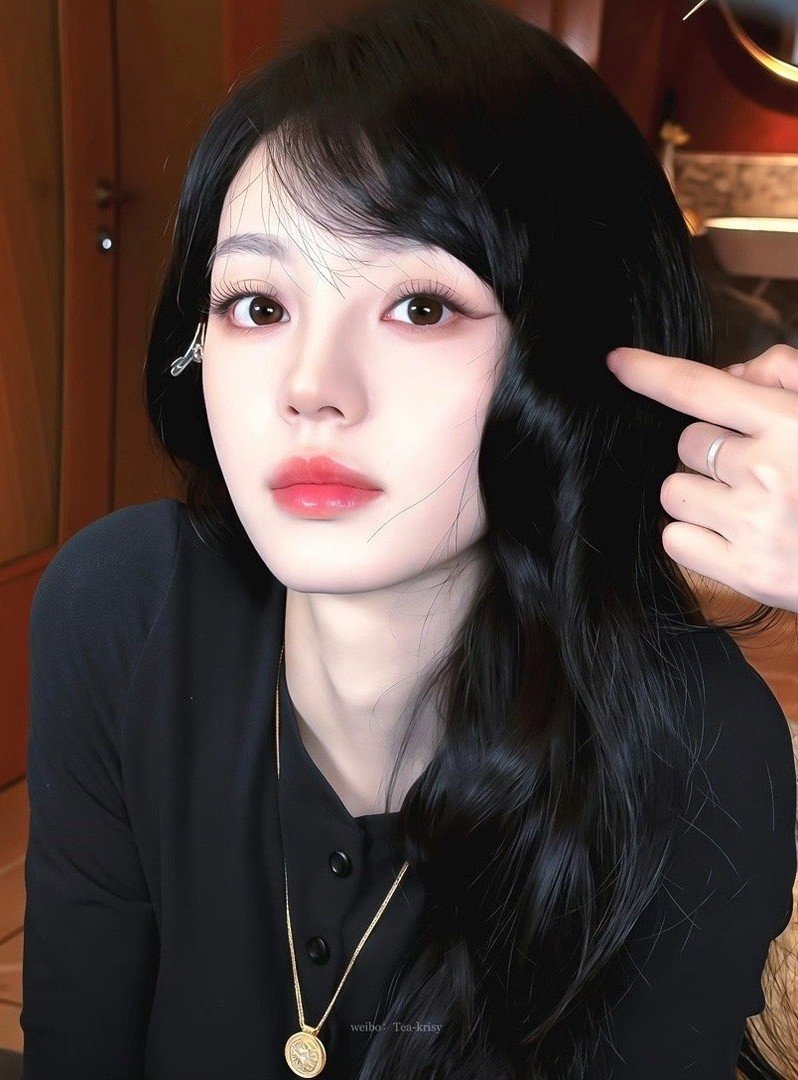 Điền Hi Vi vào top gương mặt đẹp nhất thế giới theo TC Candler.