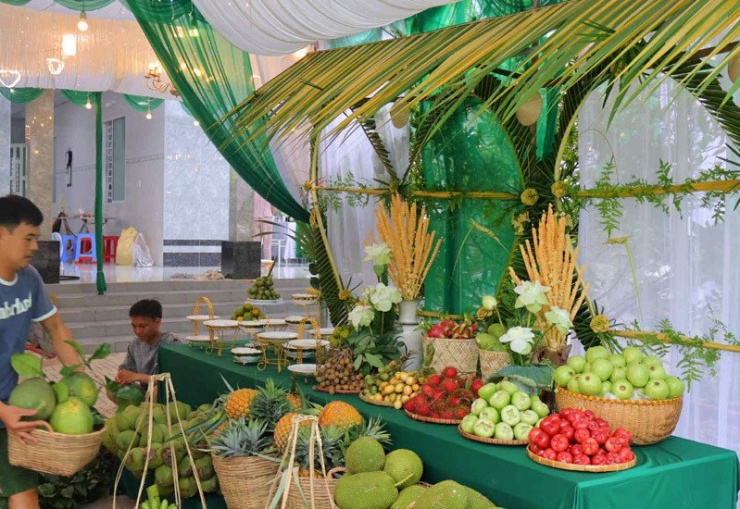 Quầy trái cây trong đám cưới "triệu view" của Gia Nghi&nbsp;