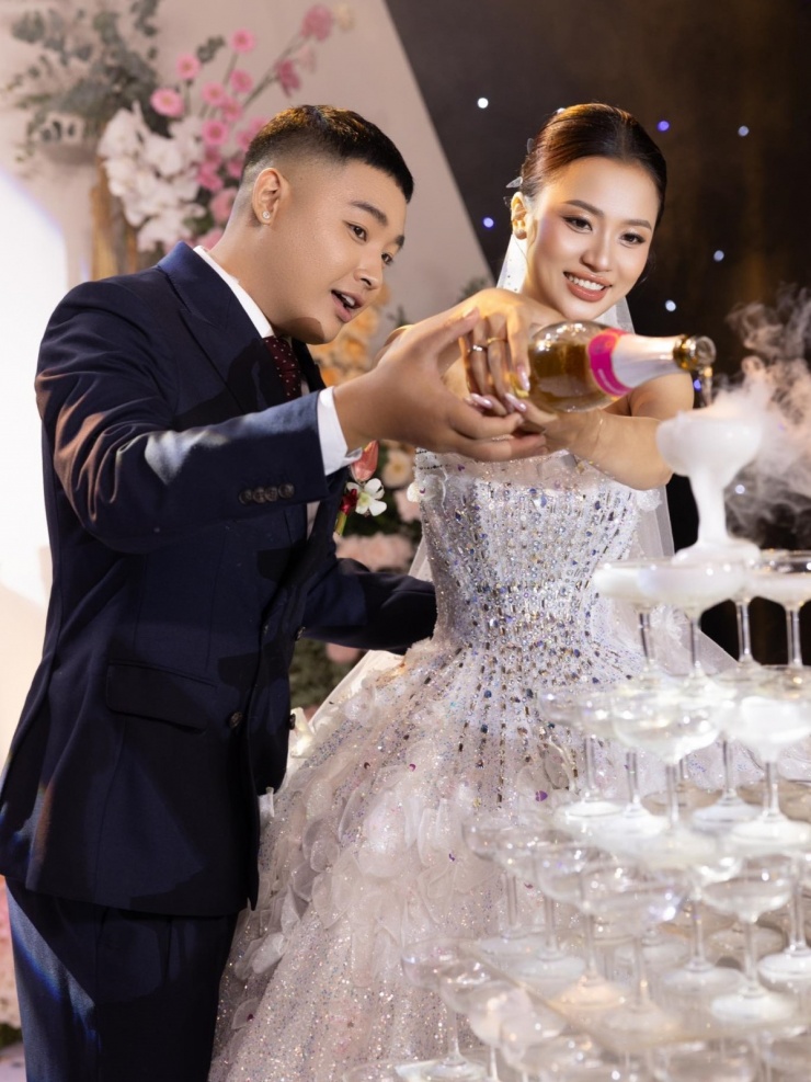 Nhan sắc con dâu nghệ sĩ Tấn Beo - 1