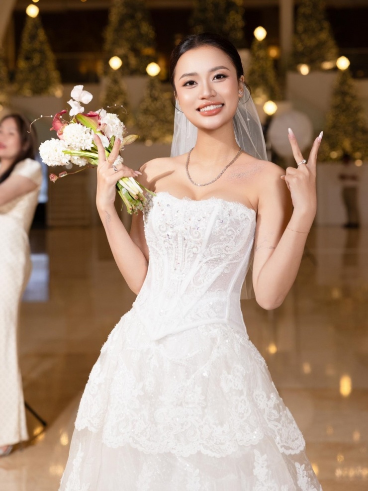 Nhan sắc con dâu nghệ sĩ Tấn Beo - 2