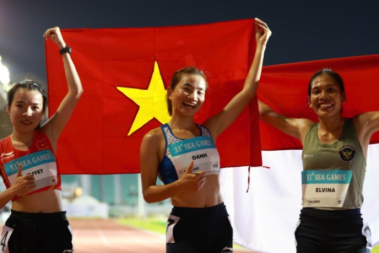 Nguyễn Thị Oanh 3 HCV SEA Games mơ kỷ lục đầu năm 2026, về nhì ở cuộc bầu chọn danh giá