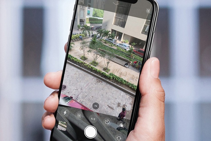 Có nhiều nguyên nhân khiến camera iPhone kém đi theo thời gian.