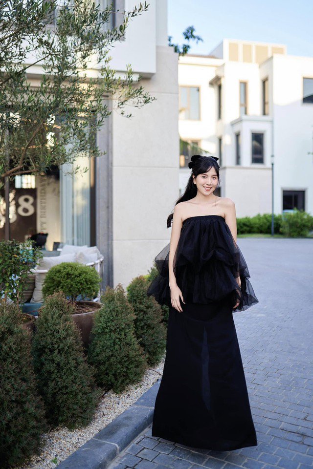 Học MC Mai Ngọc cách phối đồ xuống phố - 16