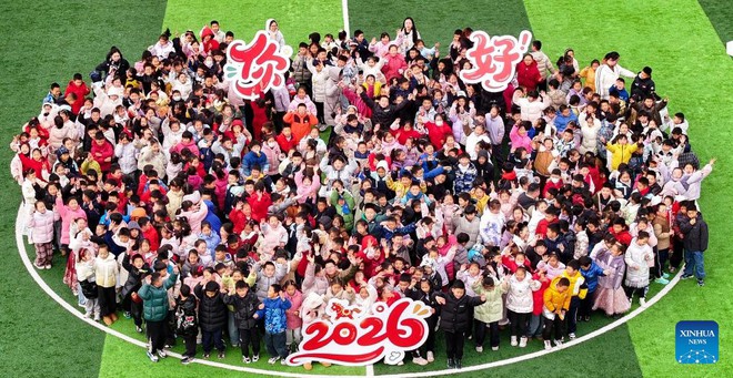 Một số hoạt động ở các địa phương khác thu hút người lớn lẫn trẻ nhỏ - Ảnh: TÂN HOA XÃ