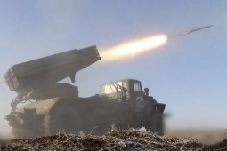 Nga, Ukraine lời qua tiếng lại về vụ tấn công dinh thự của Tổng thống Vladimir Putin