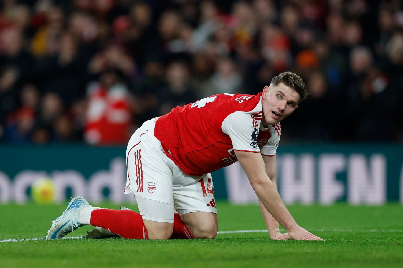 Gyokeres đang lạc lõng trong đội hình của Arsenal