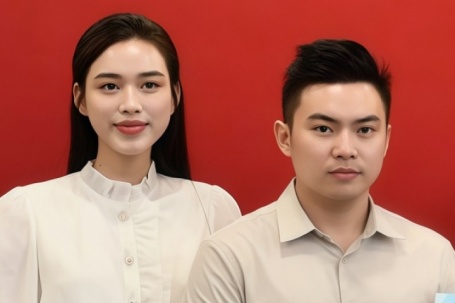 Gu mặc giản dị của vợ chồng Đỗ Thị Hà khi làm thiện nguyện