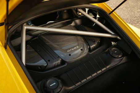 Porsche tiếp tục sử dụng động cơ xăng cho dòng xe Boxster và Cayman