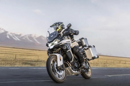 CFMoto 800MT ES trình làng - "ngựa chiến" mới với nhiều trang bị khủng