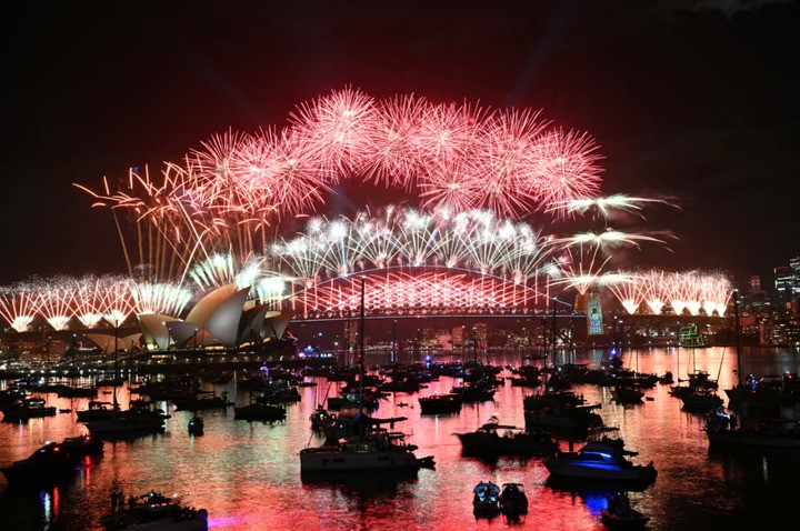 Trực tiếp: Thế giới và Việt Nam bước sang năm mới 2026 - 37