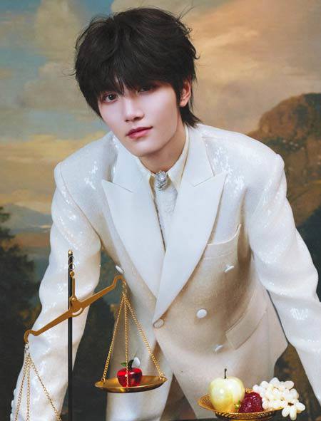 Một nam ca sĩ túm tóc, đấm hai cô gái liên tiếp ở ga tàu - 8