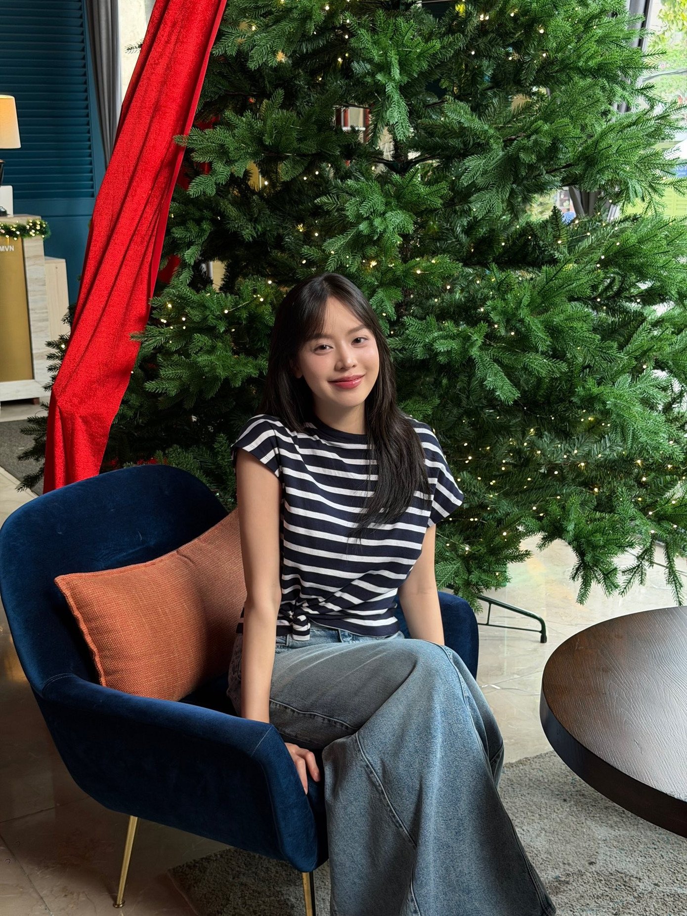 Kết thúc nhiệm kỳ 2 cuộc thi Hoa hậu, Thanh Thủy trở về hình ảnh Gen Z năng động - 4