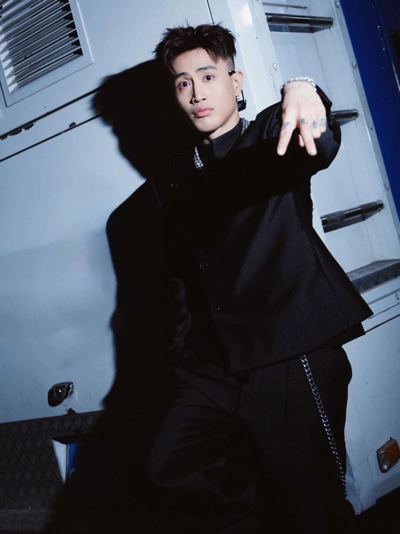 Hành trình lột xác ngoạn mục tại Anh Trai "Say Hi" 2025 của Robber.