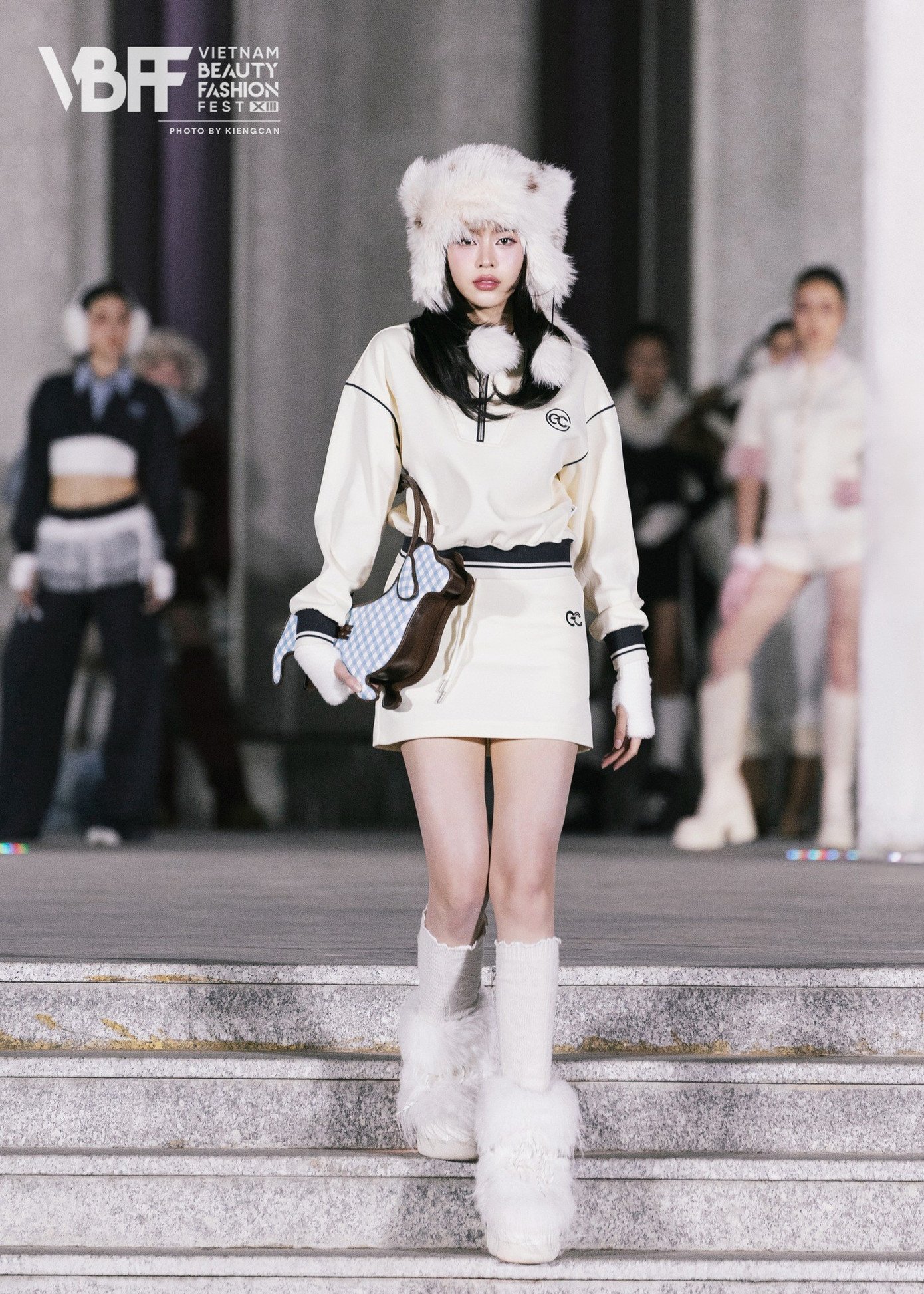 Kết thúc nhiệm kỳ 2 cuộc thi Hoa hậu, Thanh Thủy trở về hình ảnh Gen Z năng động - 8