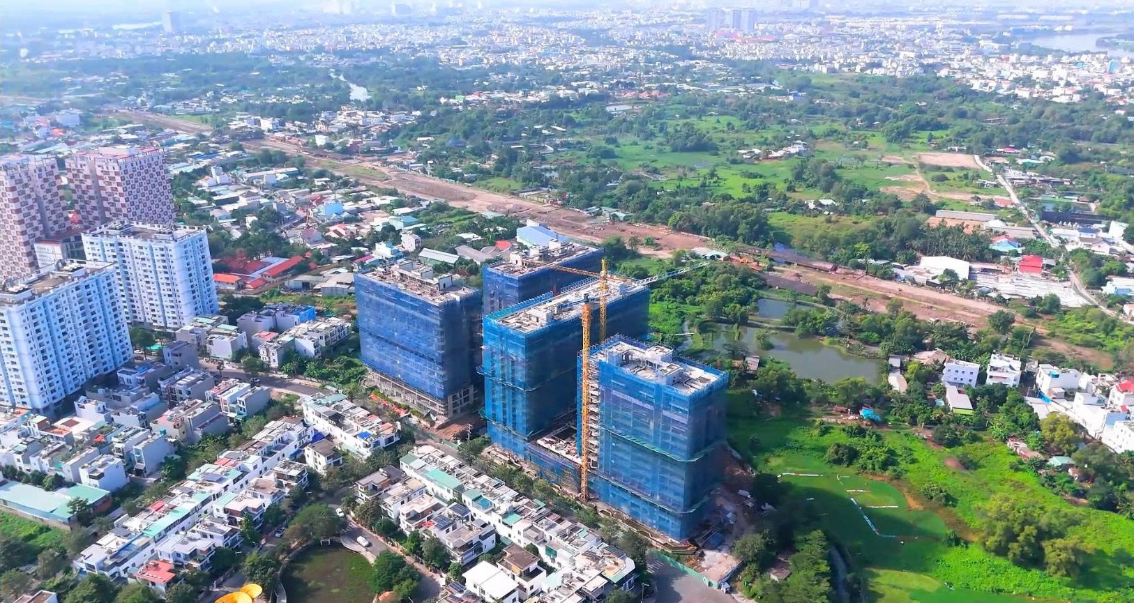 Vành đai 2 TPHCM (đoạn từ đường Phạm Văn Đồng đến nút giao Gò Dưa) đang đẩy mạnh khởi công, kỳ vọng đưa vào sử dụng vào ngày 30/4/2027