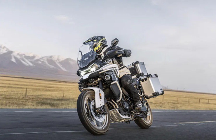 CFMoto 800MT ES trình làng - "ngựa chiến" mới với nhiều trang bị khủng - 3