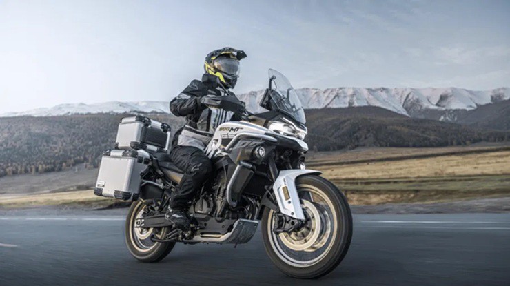 CFMoto 800MT ES trình làng - "ngựa chiến" mới với nhiều trang bị khủng - 1