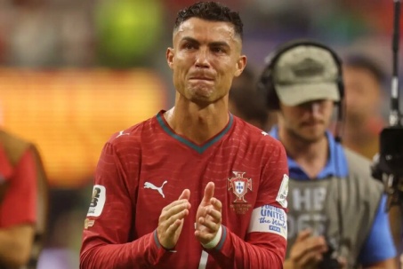 Ronaldo lên tiếng sau khi rời ĐT Bồ Đào Nha, hứa kể sự thật về quyết định sốc