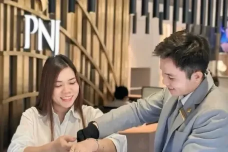 Vốn hóa PNJ giảm hơn 5.000 tỷ đồng chỉ vài ngày