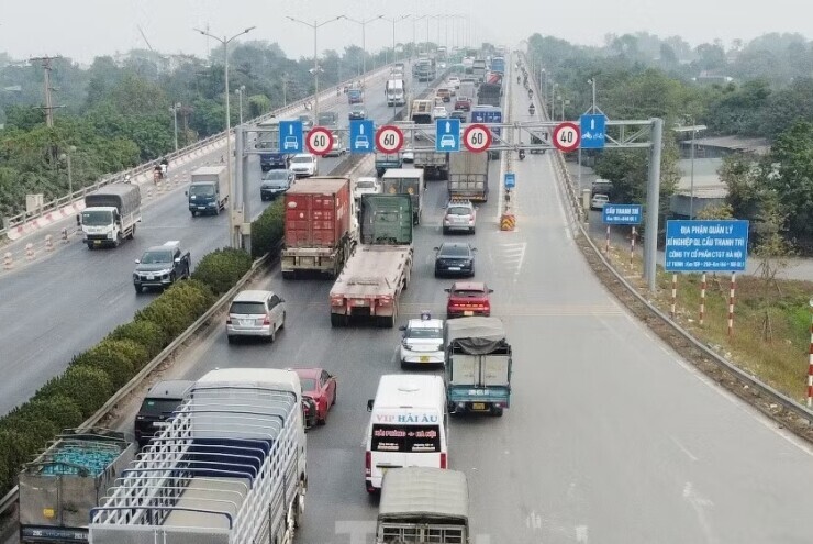 Hà Nội giảm tốc độ, điều chỉnh phân làn trên cầu Thanh Trì gần 3 tháng