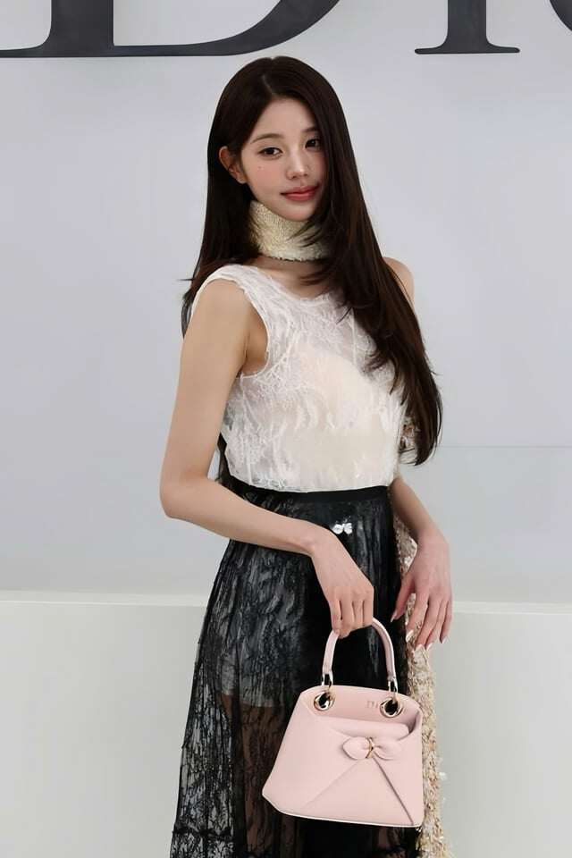 Ở tuổi 22, Jang Won Young được cho là đã sở hữu khối tài sản hơn 6 triệu USD. IG.