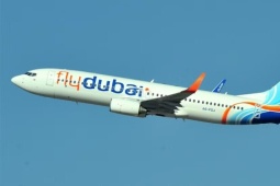 Bí ẩn về người đã hạ cánh máy bay Flydubai sau khi cơ trưởng bị đâm