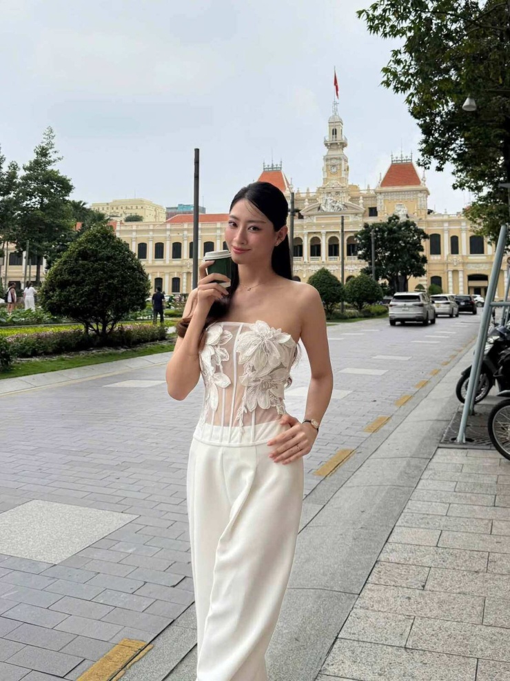 Ảnh sao 3/10: Con trai hôn má mừng sinh nhật Đàm Vĩnh Hưng - 6