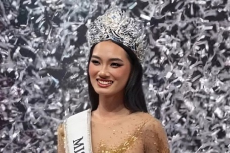 Nhan sắc tân Miss Universe Vietnam Quỳnh Anh