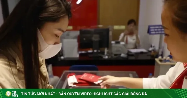 Giá vàng SJC nới rộng khoảng cách với thế giới, nhà đầu tư cần lưu ý