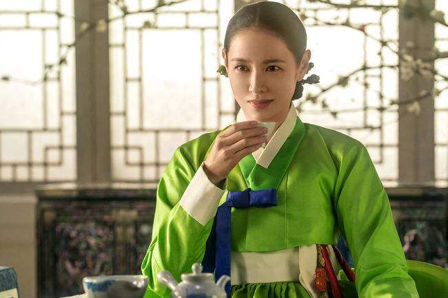 Son Ye Jin đóng 'The Scandal'. Ảnh: Nate