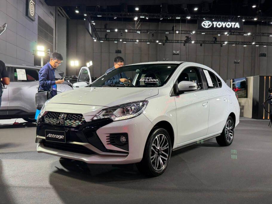 Mitsubishi Attrage GLX ghi nhận mức tiêu thụ nhiên liệu trung bình ở mức 5,32 lít/100km.