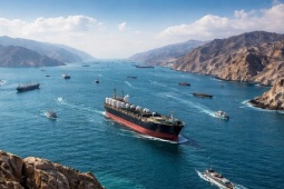 Iran tuyên bố đóng cửa eo biển Hormuz cho đến khi Mỹ đáp ứng các điều kiện