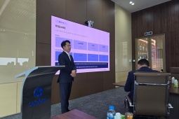 Thu nhập thấp hơn 8 lần, vì sao giá thuê văn phòng TP.HCM gần bằng Gangnam?