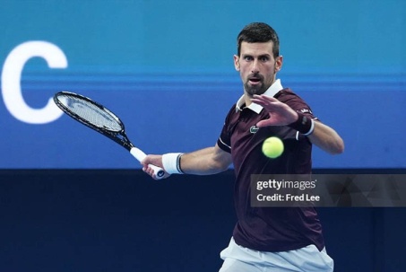 Video tennis Djokovic - Medvedev: Trả giá đắt vì "cả giận mất khôn" (BK China Open)