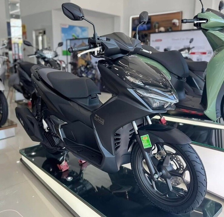 Bảng giá Honda Air Blade tháng 10/2026: Giá đại lý đang dần "hạ nhiệt" - 1